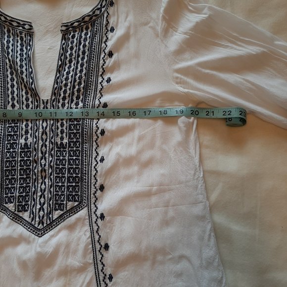 Women's Notch Neck Boho Blouse; Semi-sheer, flowy; Versatile neutral colors - Picture 5 of 7